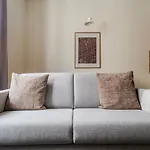 Blueground Holesovice View Nr Vltava Prg-57 Apartamento