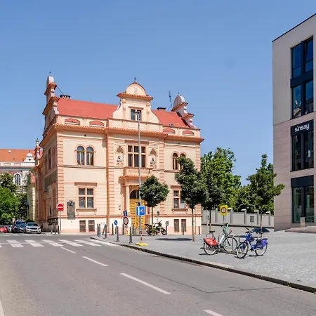 Apartamento Blueground Holesovice View Nr Vltava Prg-57 *